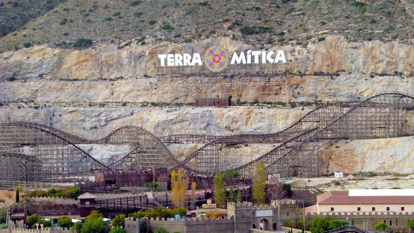 Vista del parque Terra Mítica