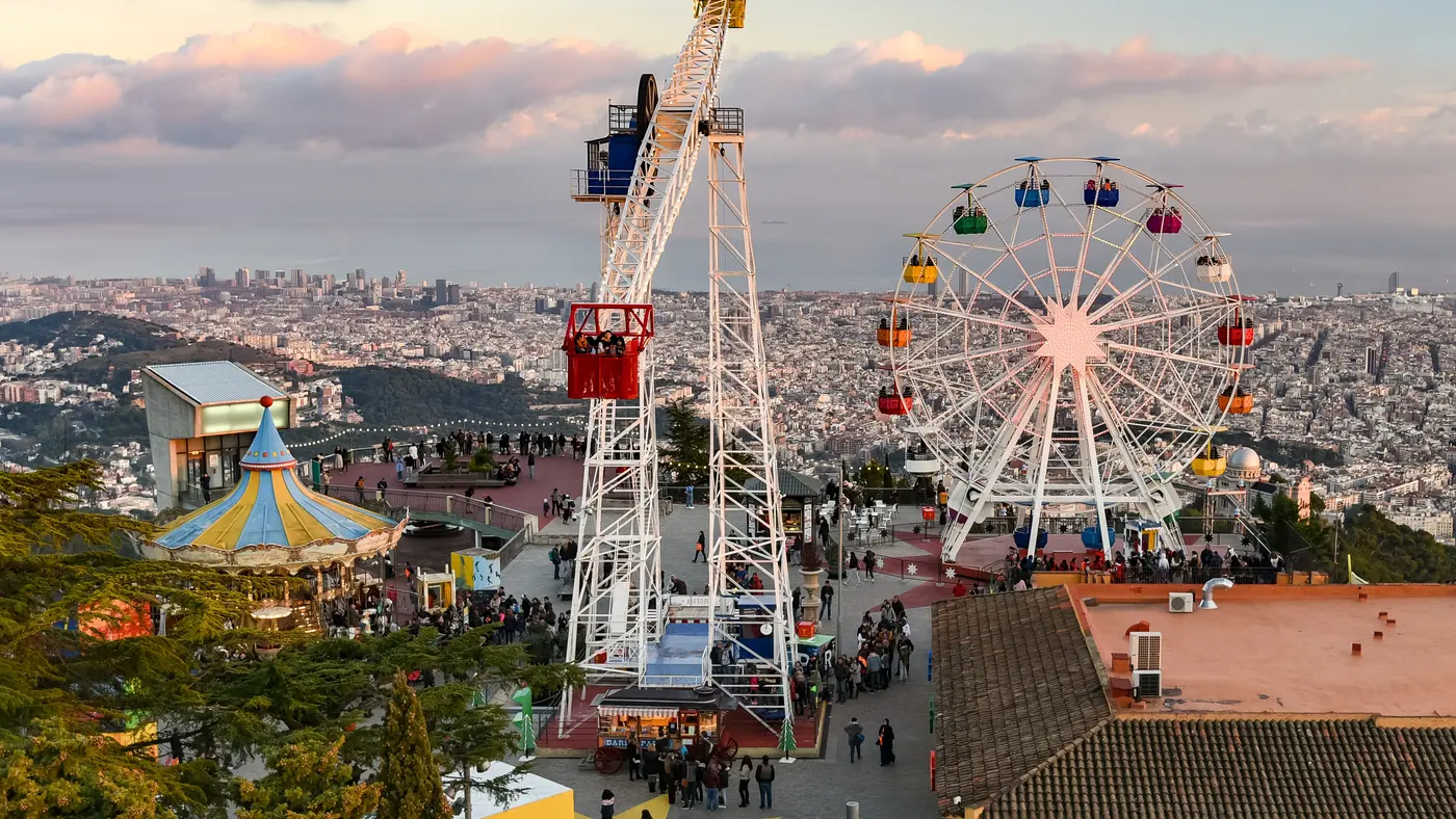 Vista del parque Parque de Atracciones del Tibidabo